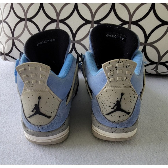 Jordan 4 Retro Mid University Blue Sneakers Size 5.5Y low top No Box - Picture 6 of 6